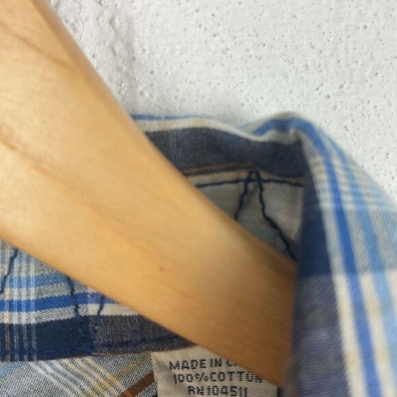 Hollywood Western plaid pearl snap button down shirt - Picture 3 of 5